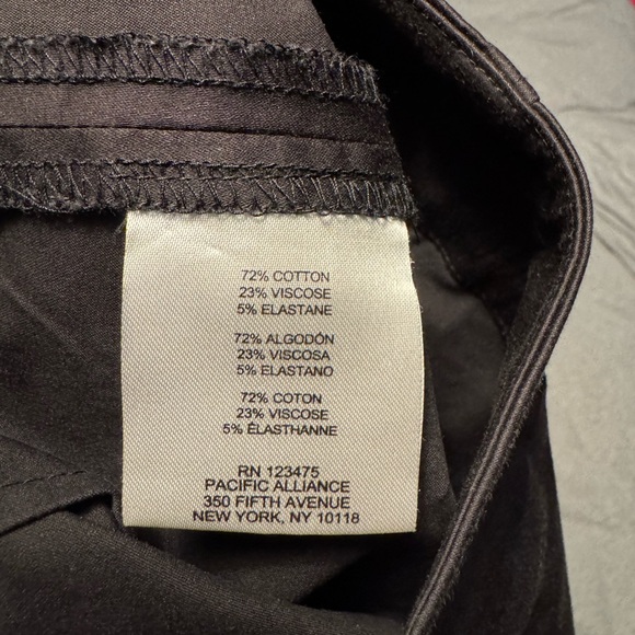 Ellen Tracy Black Trumpet-Hem Midi Skirt | Size 6 - Picture 2 of 3